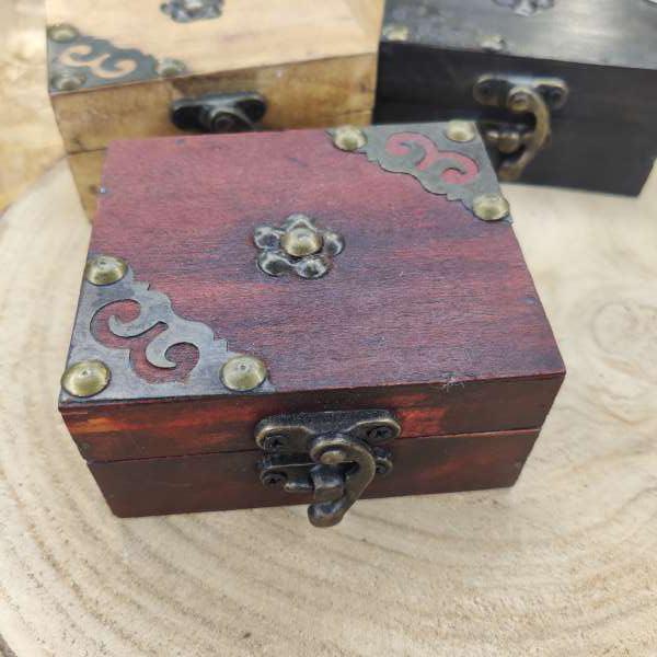 Scatolina in Legno color ciliegio – Scrigno Elegante per Bomboniere, Gioielli e Porta Fedi